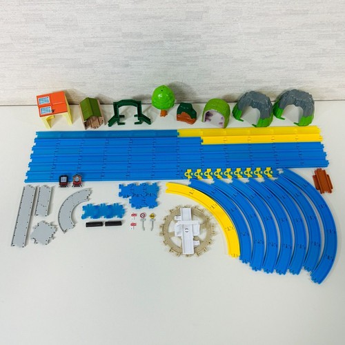 Thomas kapsel plarail - kapsel, schienen