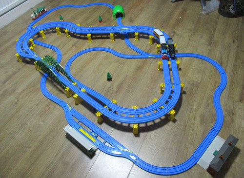 Tomy trackmaster thomas the - tomy,